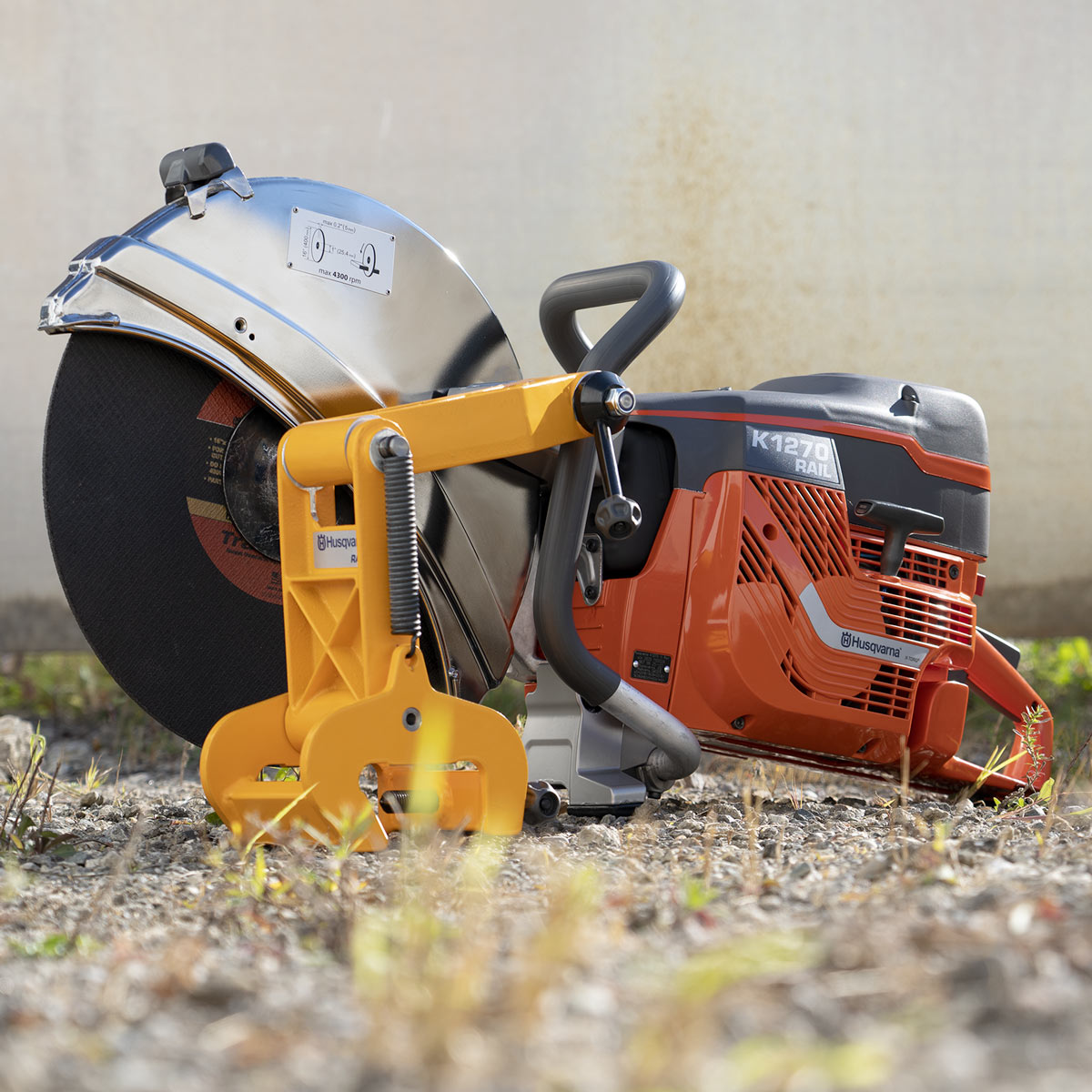 K1270 II 16" Husqvarna Gas Rail Saw (0127601)